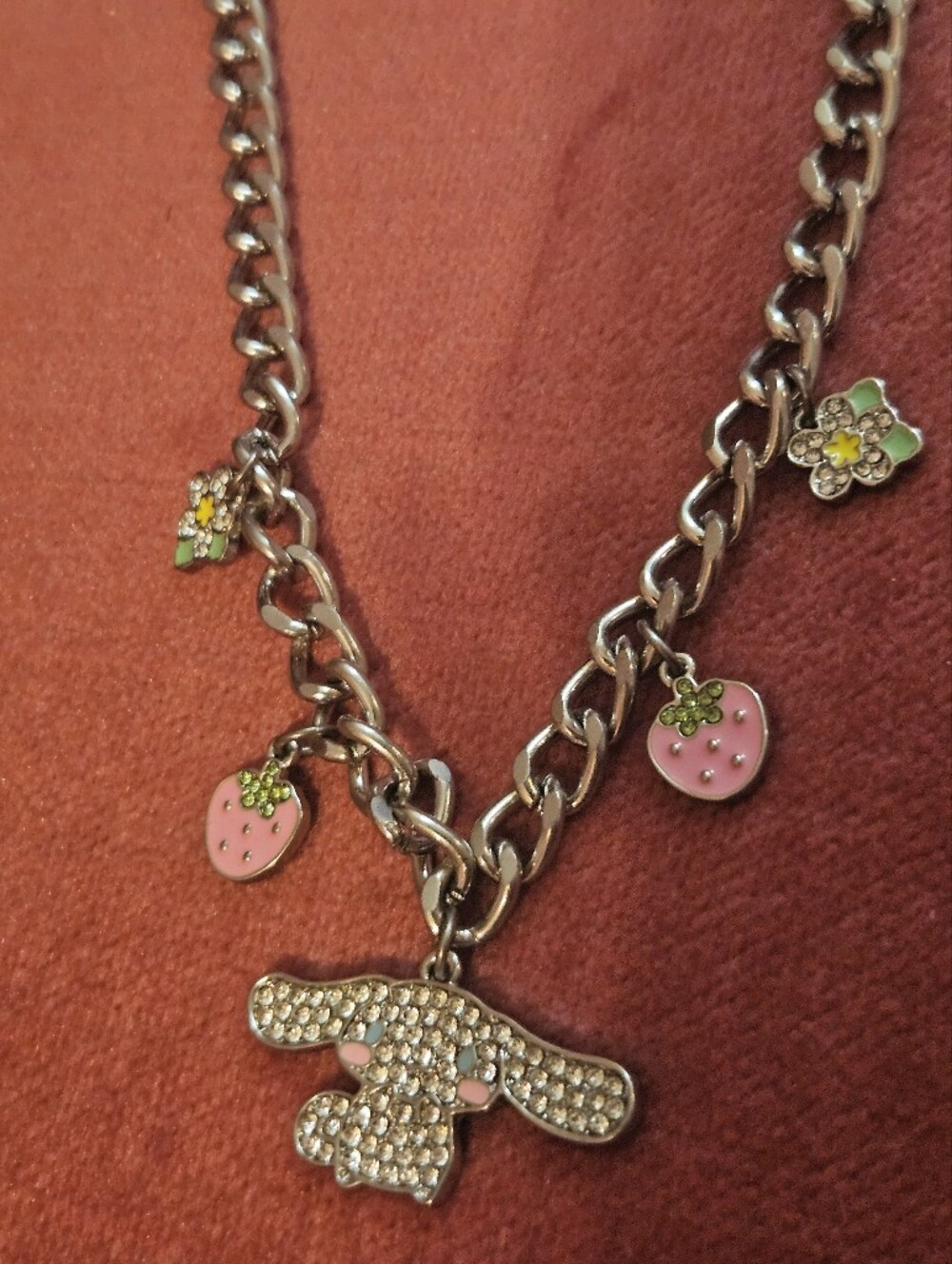 *LIMITED EDITION* Sanrio Cinnamoroll chain
